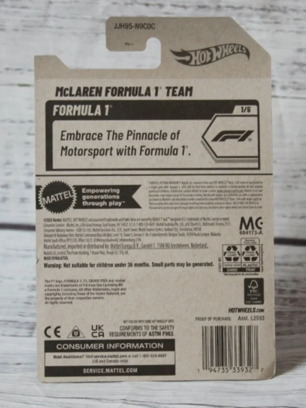 2026 Hot Wheels FORMULA 1 1/5 McLaren Formula 1 Team 20/250